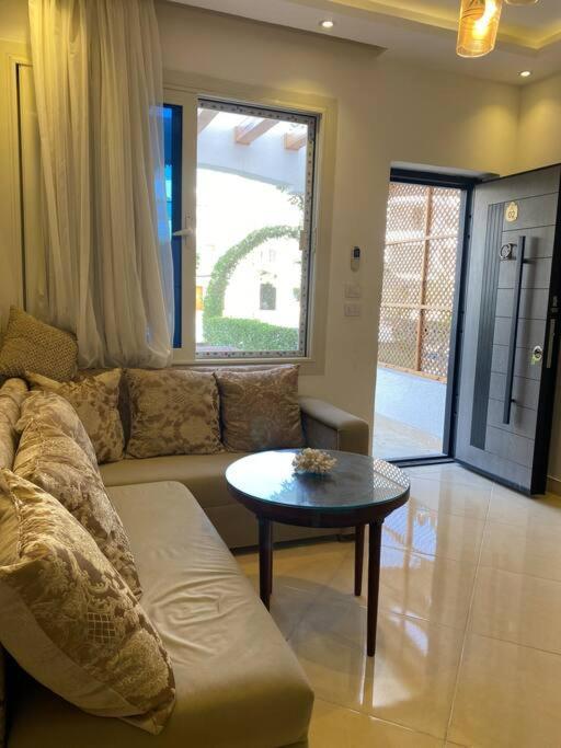 Cosy Studio On The First Floor With Lovely Terrace And Personal Garden Area, Pool View And Free Beach Access In Sharm Hills Resort Exterior photo